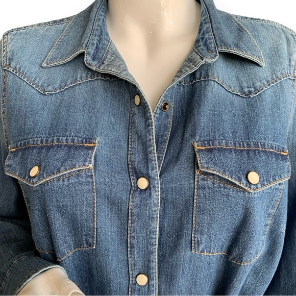 GAP LONG SLEEVE WESTERN SNAP MID-WASHED DENIM BELTED DRESS. WOMEN’S SIZE LARGE - Picture 5 of 8
